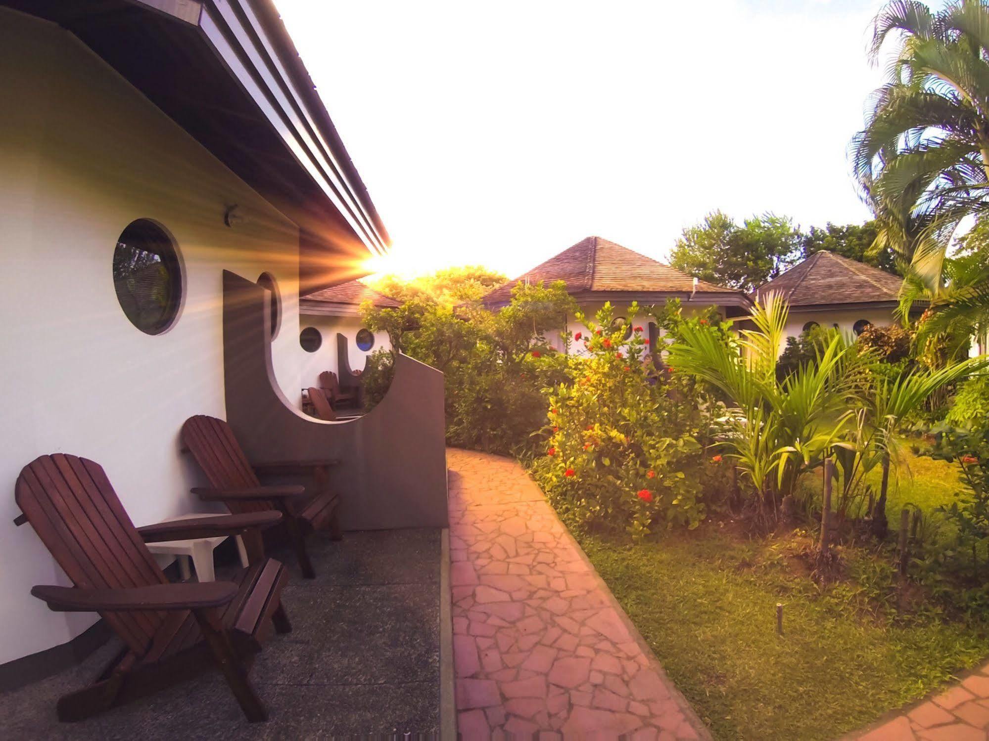 Kariwak Village Holistic Haven Crown Point Exterior foto
